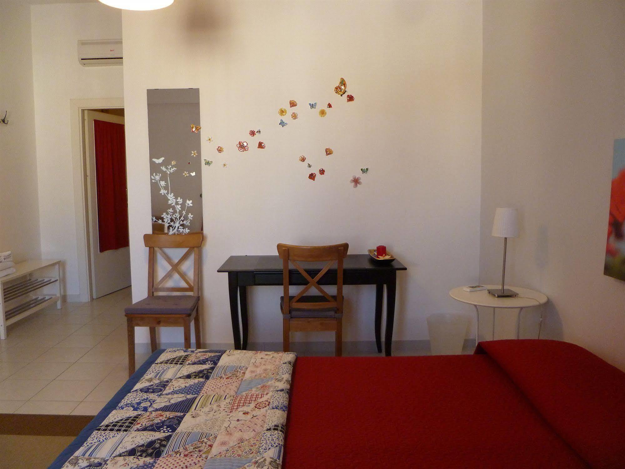 B&B Le Comari Salentine Lecce Esterno foto