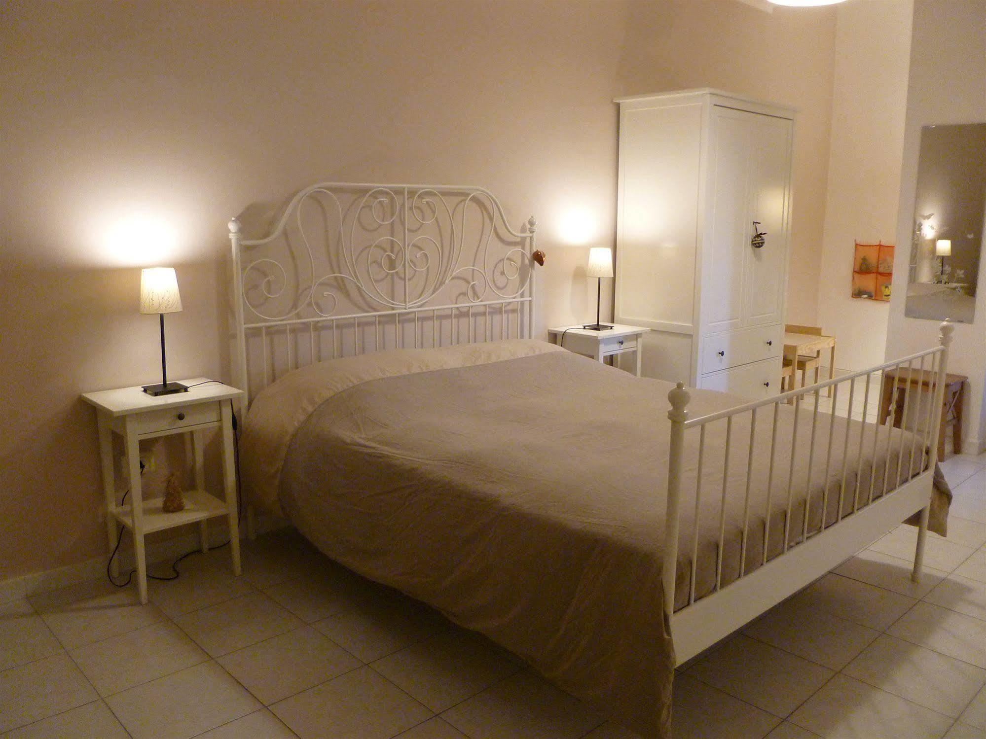 B&B Le Comari Salentine Lecce Esterno foto